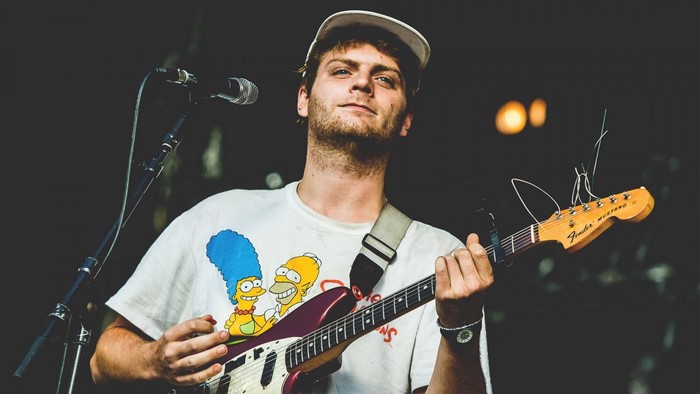 Mac DeMarco live performance